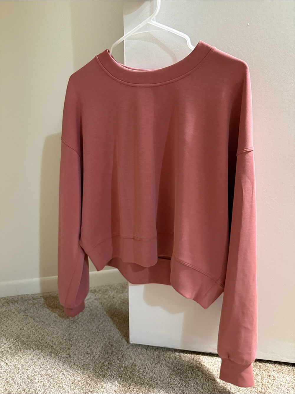 Lululemon Dusty Rose Cropped Crewneck Sweatshirt